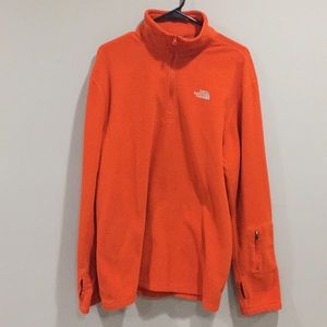 MENS the north face sweater Size large